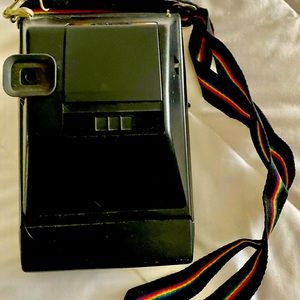 Kodak | Vintage Colorburst 250 Instant Camera With Retro Strap Electronic Flash
